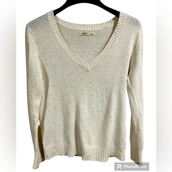Old Navy Vintage V Neck Basic Pullover Oatmeal Cream Sweater Large Casual Cozy - Picture 1 of 9